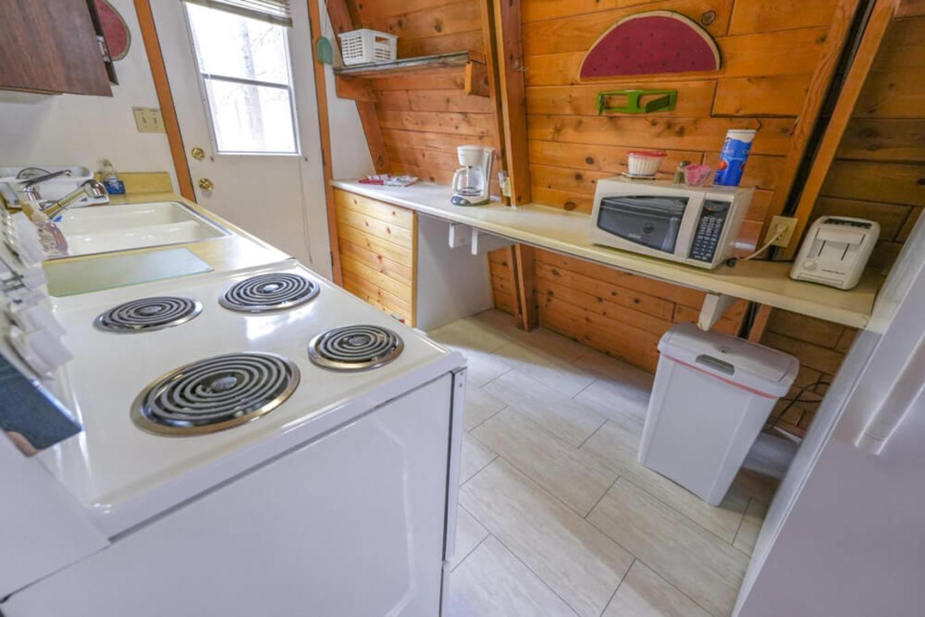 Rustic Cabin 2 - Two Bedroom Forest Lakes Estates Zewnętrze zdjęcie