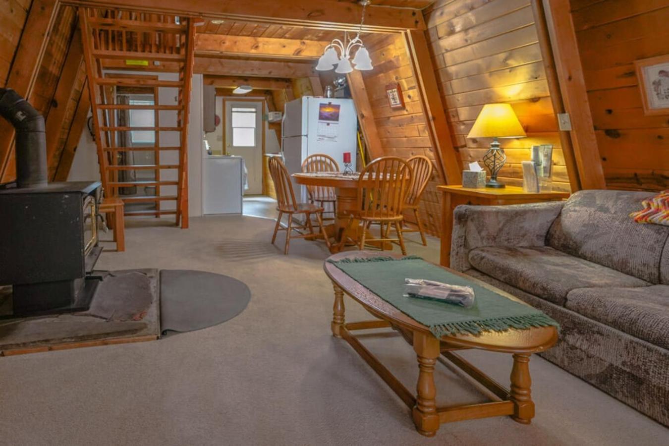Rustic Cabin 2 - Two Bedroom Forest Lakes Estates Zewnętrze zdjęcie