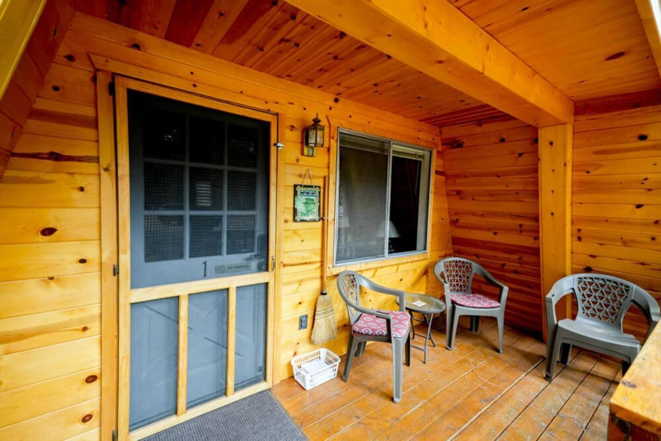 Rustic Cabin 2 - Two Bedroom Forest Lakes Estates Zewnętrze zdjęcie